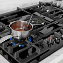  Bosch 30-inch Built-in Gas Cooktop NGM8048UC IMAGE 5