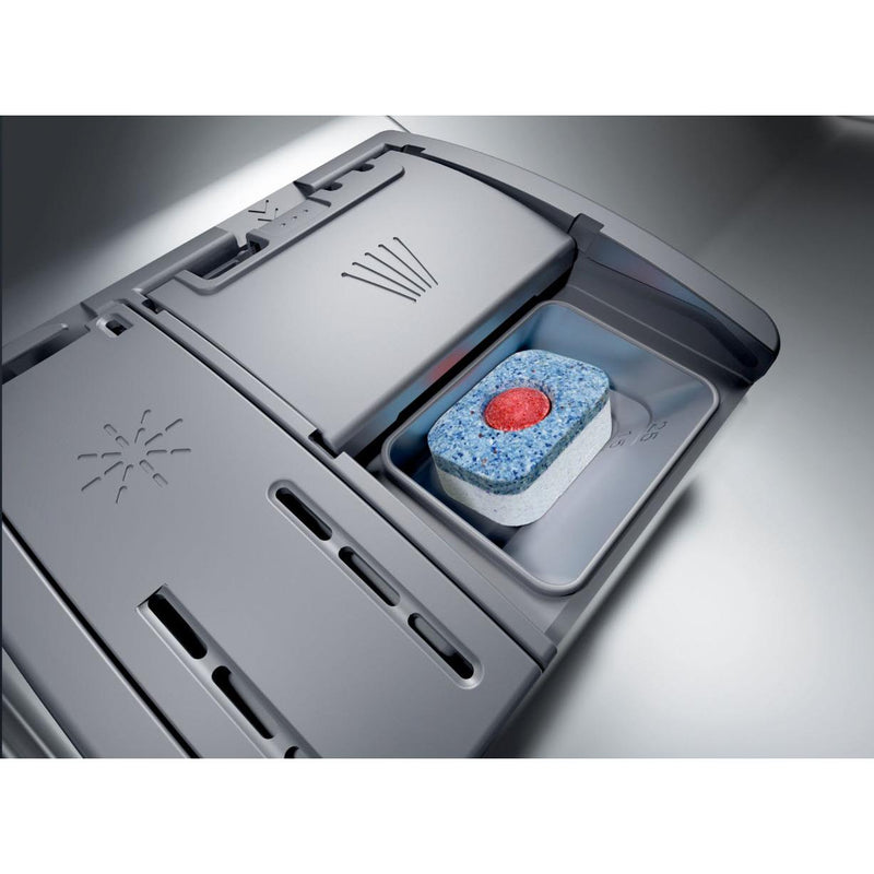 Bosch 24-inch Built-in Dishwasher with CrystalDry™ SHV78CM3N IMAGE 3