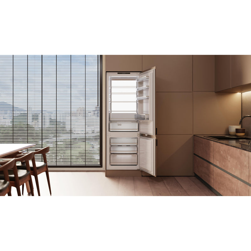 Elica Dolomite 28-inch Built-In Bottom-Mount Refrigeration ER28SRB12IPR IMAGE 7