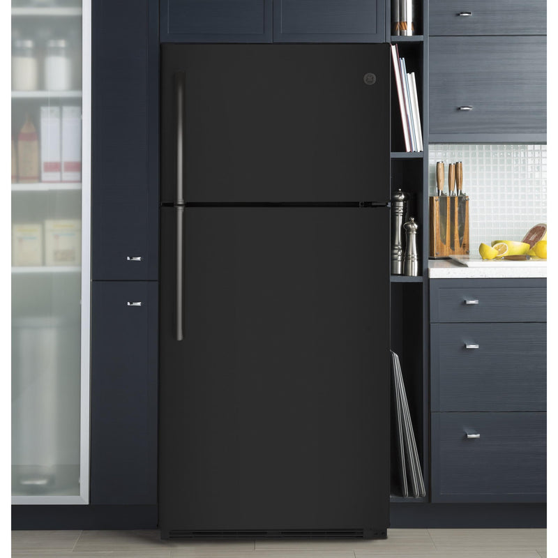 GE 30-inch 18 cu. ft. Top Freezer Refrigerator GTS18FTLKBB IMAGE 4