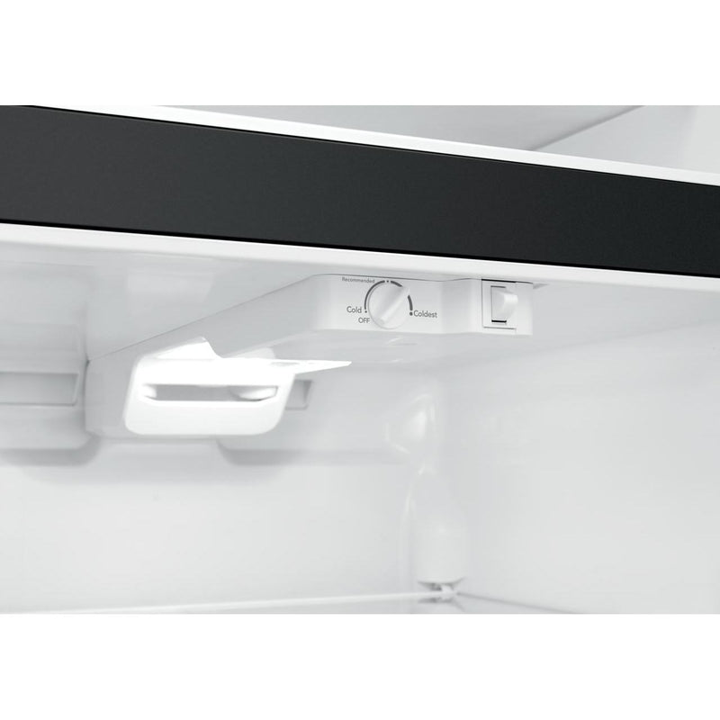Frigidaire 30-inch, 18,3 cu.ft. Freestanding Top Freezer Refrigerator FFTR1835VS IMAGE 10